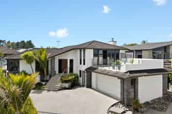 21 Raddington Way, Huntington