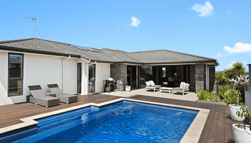 21 Raddington Way, Huntington