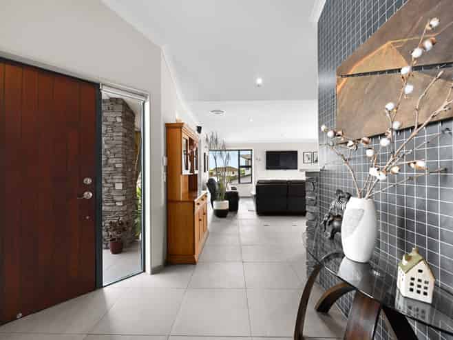 21 Raddington Way, Huntington