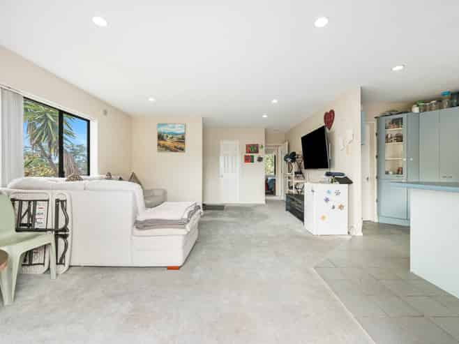 46 Vintage Drive, Henderson