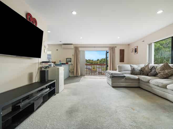 46 Vintage Drive, Henderson