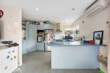 46 Vintage Drive, Henderson