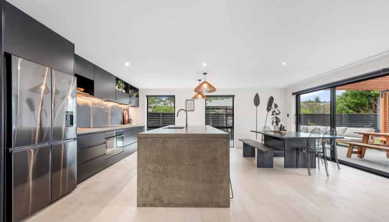 5 Romney Place, Gore