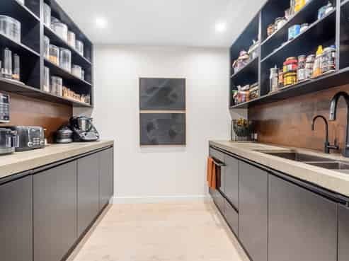 5 Romney Place, Gore