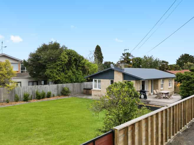 50 Storey Avenue, Forest Lake