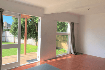 1/42 Durham Street , Te Atatu Peninsula