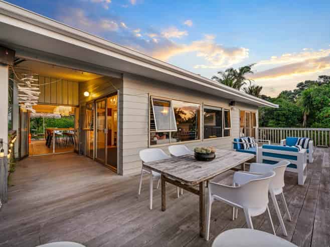 324 Motutara Road, Muriwai