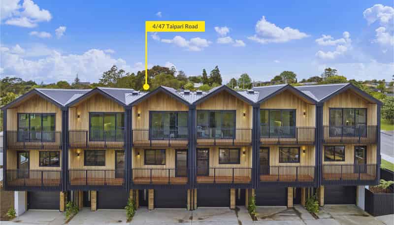 4/47 Taipari Road, Te Atatu Peninsula