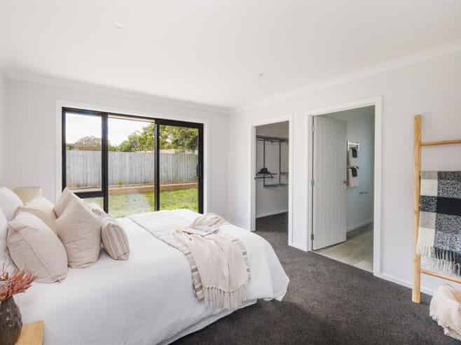  166B Bridge Street, Bulls