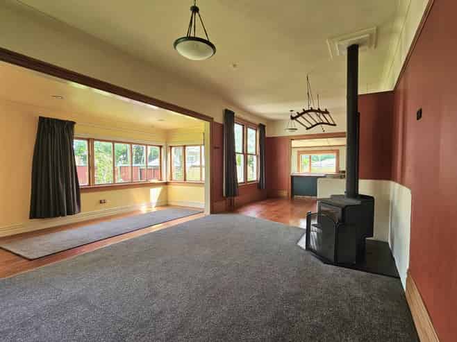 7 Dillons Point Road, Islington