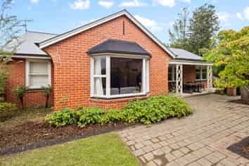 69 Racecourse Road, ALLENTON