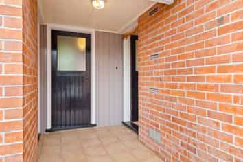 69 Racecourse Road, ALLENTON