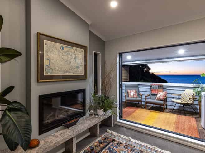 11A Rosetta Road, Raumati South