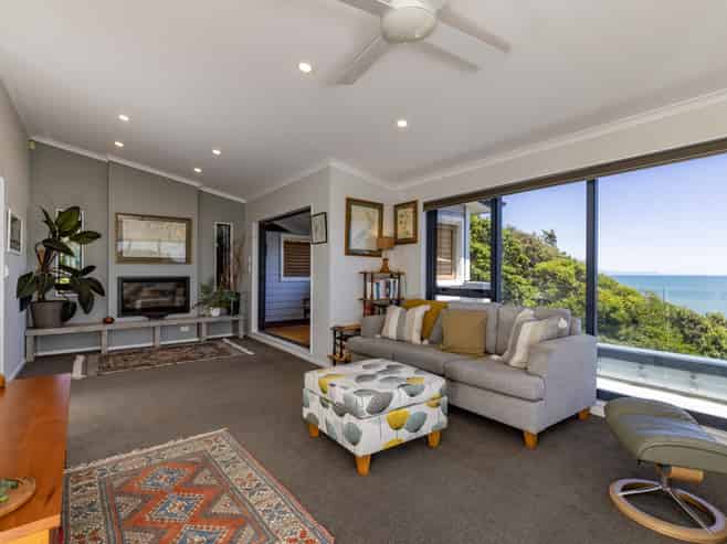 11A Rosetta Road, Raumati South