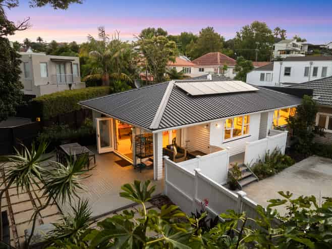 29A Nihill Crescent, Mission Bay