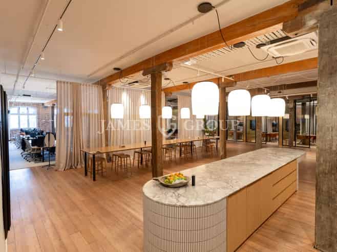 HISTORIC CHARACTER SPACES IN TEXTILE CENTRE