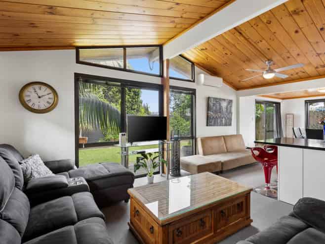 1/357 Hibiscus Coast Highway, Orewa