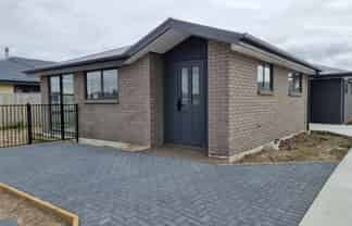 29 Wakeman Drive, Lincoln