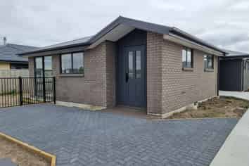 29 Wakeman Drive, Lincoln