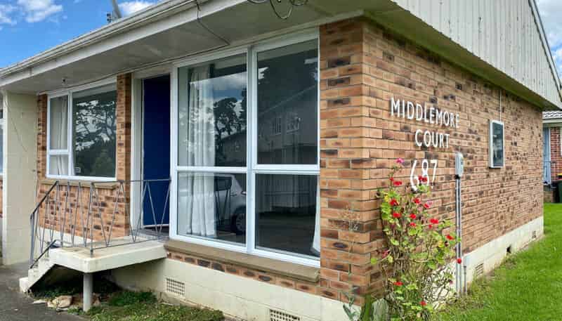 1/687 Great South Road, Otahuhu