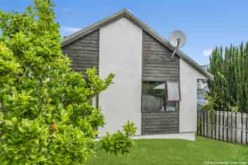 57 Brandon Street, Alexandra