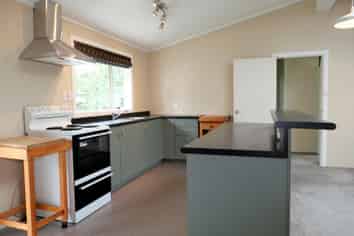 186 Matai Rd, Raumati Beach