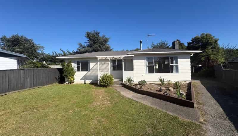 90 Strathmore Avenue , Levin