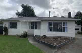 90 Strathmore Avenue , Levin