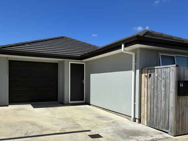 84 Pragma Rise, Rototuna