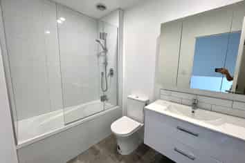 39 Ngae Place, Mangere East