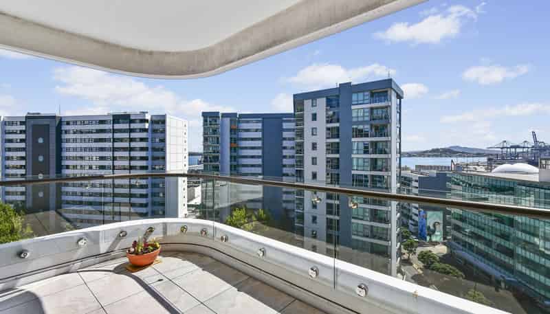 1019/41 Beach Road, Auckland Central