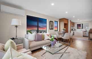 18/929-933 East Coast Road, Torbay