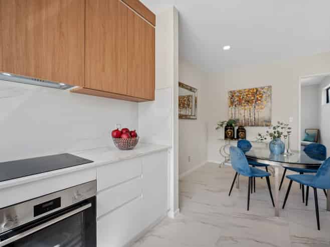 23/929-933 East Coast Road, Torbay