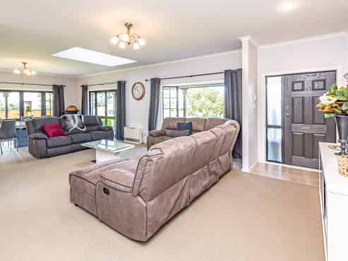 3 St Johns Heights, Saint Johns Hill