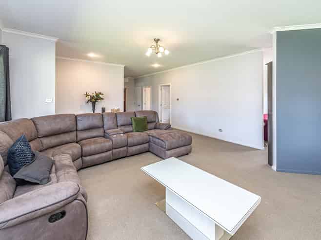 3 St Johns Heights, Saint Johns Hill