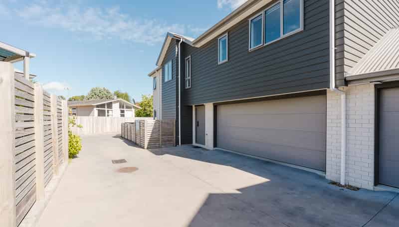 1/18 Pickering Crescent, Chedworth