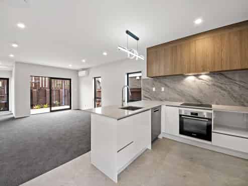 56 Angelo Avenue, Howick