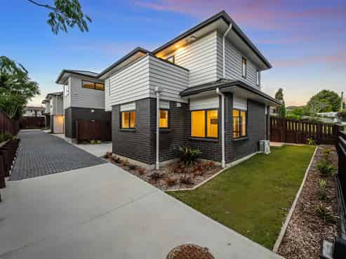 56 Angelo Avenue, Howick