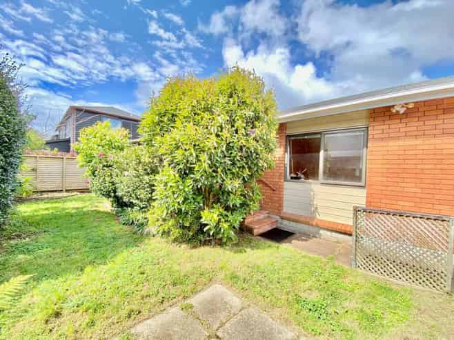 916A Mount Eden Road, Three Kings
