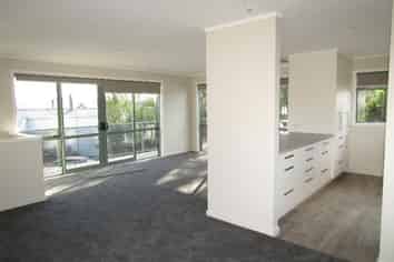 111 Richmond Avenue, Richmond Heights