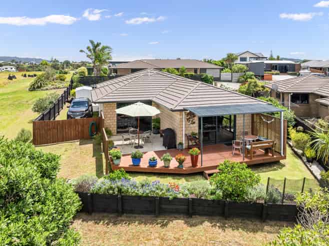 20 Dune Lake Place, Ruakaka