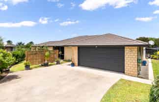 20 Dune Lake Place, Ruakaka