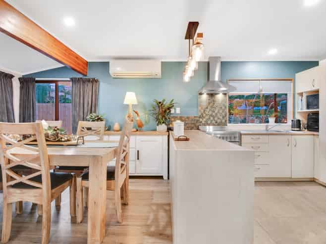 45 Swann Beach Road, Stanmore Bay