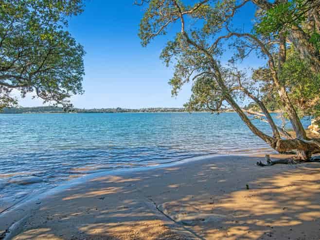 45 Swann Beach Road, Stanmore Bay