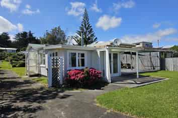 169 Kahukura Avenue, Waitarere Beach