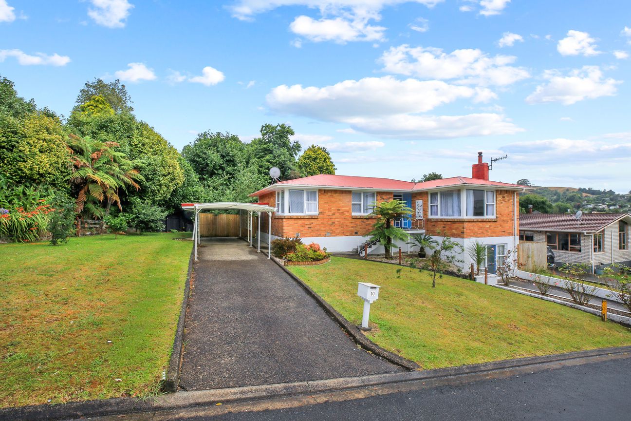 Solid Brick Family Home - Widok 3