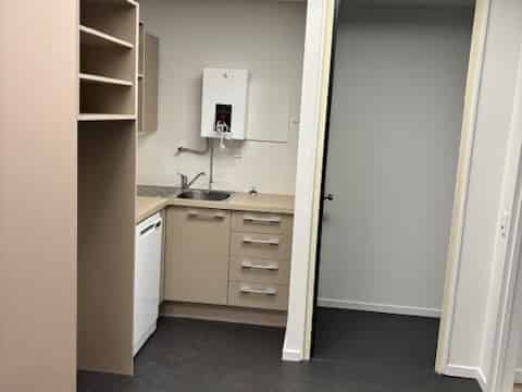 Value and Refurbished Office $249+GST per SQM