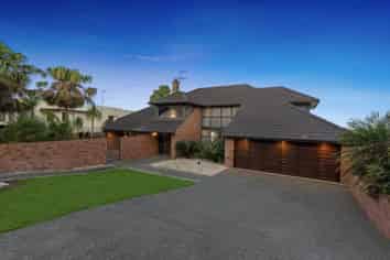 Auckland - Address withheld