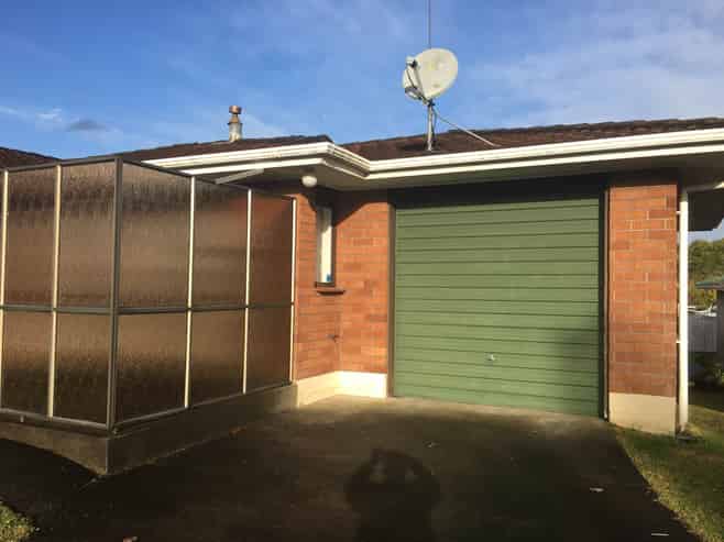 40A Ray Small Drive, Papakura