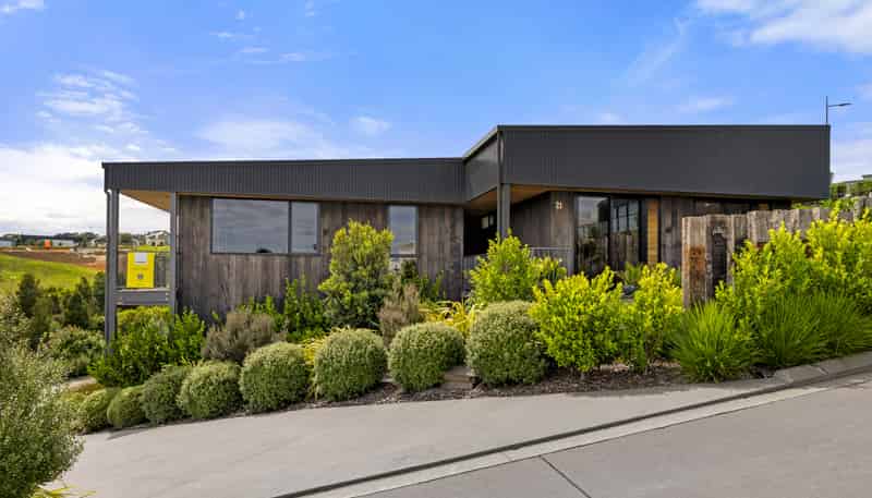 21 Maataitai Road, Raglan
